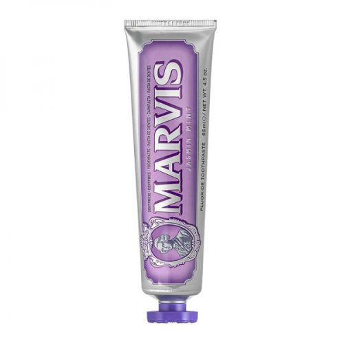 Marvis Jasmin Mint pasta za zube pomaže u sprečavanju nastanka karijesa, zubnog kamenca i plaka. Obogaćena je ksilitolom i fluoridom.